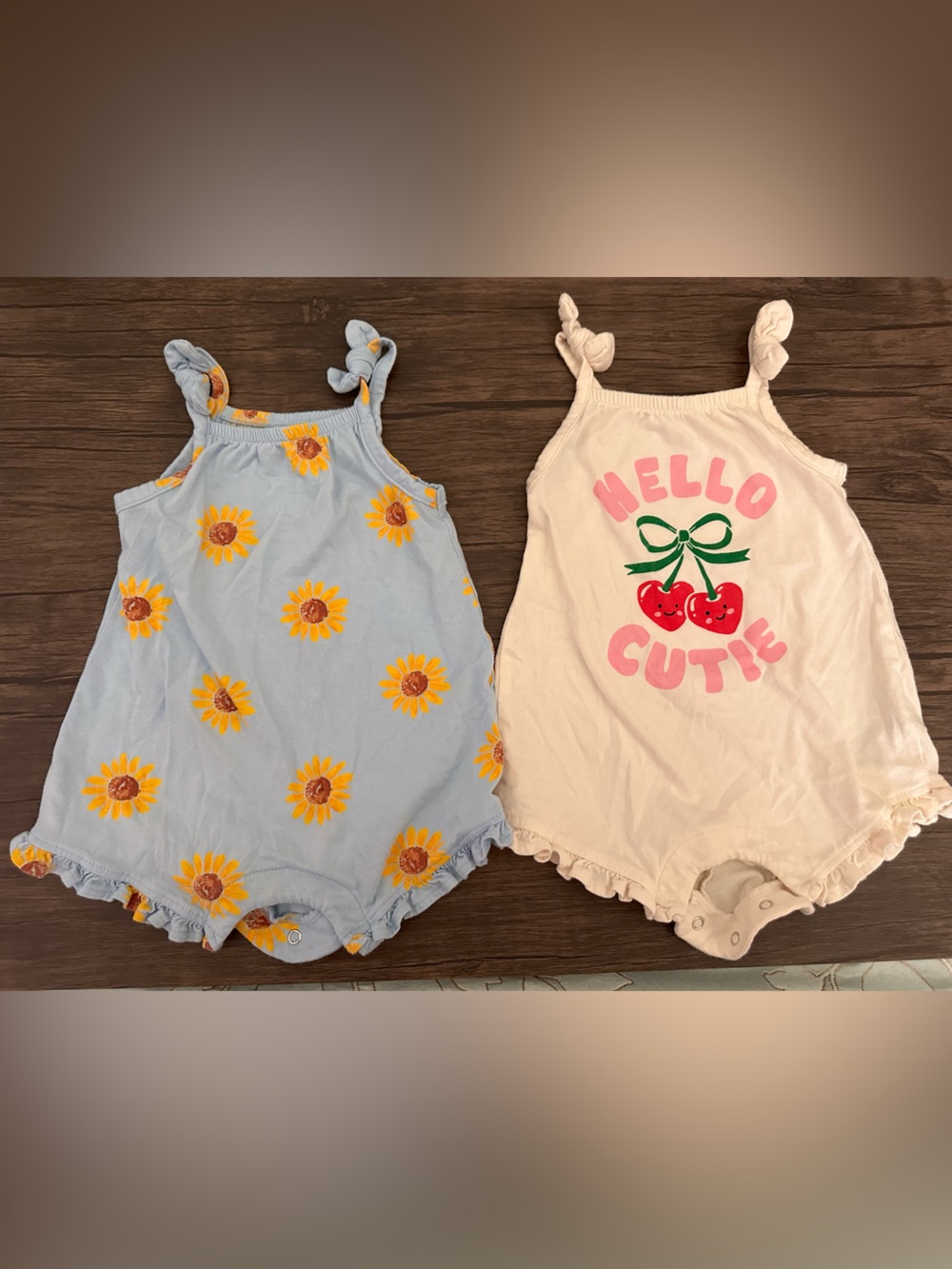 Old Navy 3-6M set of 2 Rompers